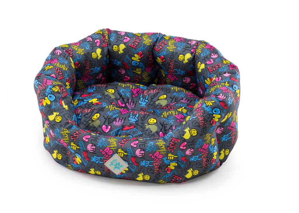 LEO PET CAMA SANTORINI OXFORD STREET ART RESISTENTE AL AGUA 65X55X23 CM