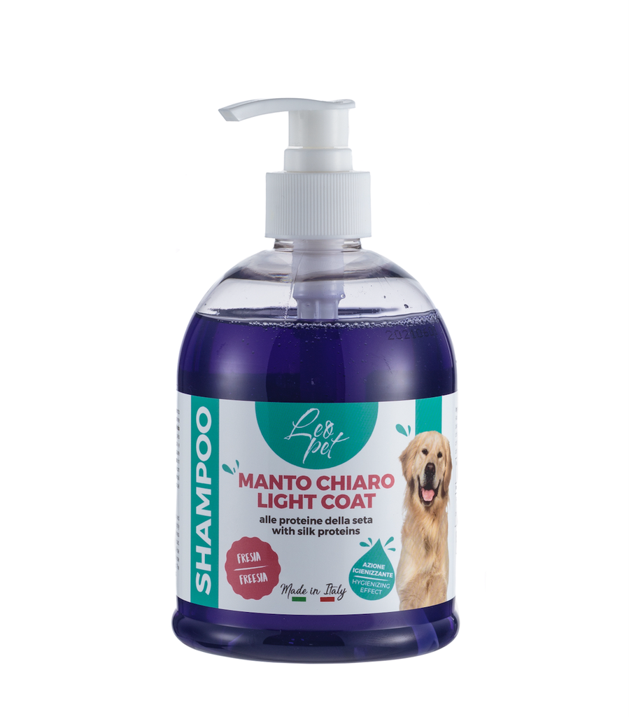 LEO PET CHAMPÚ PELO BLANCO O CLARO CON FRESA  500ml